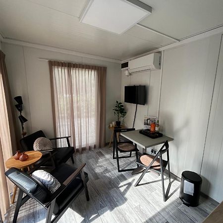 Tiny House Qirih ξενώνας Zierikzee Εξωτερικό φωτογραφία